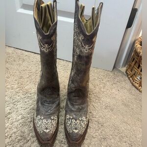 Corral boots, Size 7